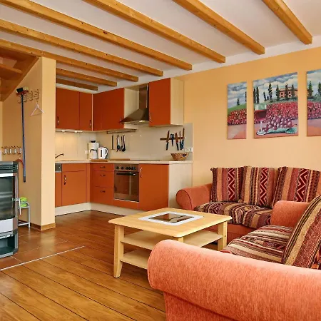 Ferienhof Am Leuchtturm Nr 5 Und 6 Mit Meerblick Holiday home Kuehlungsborn
